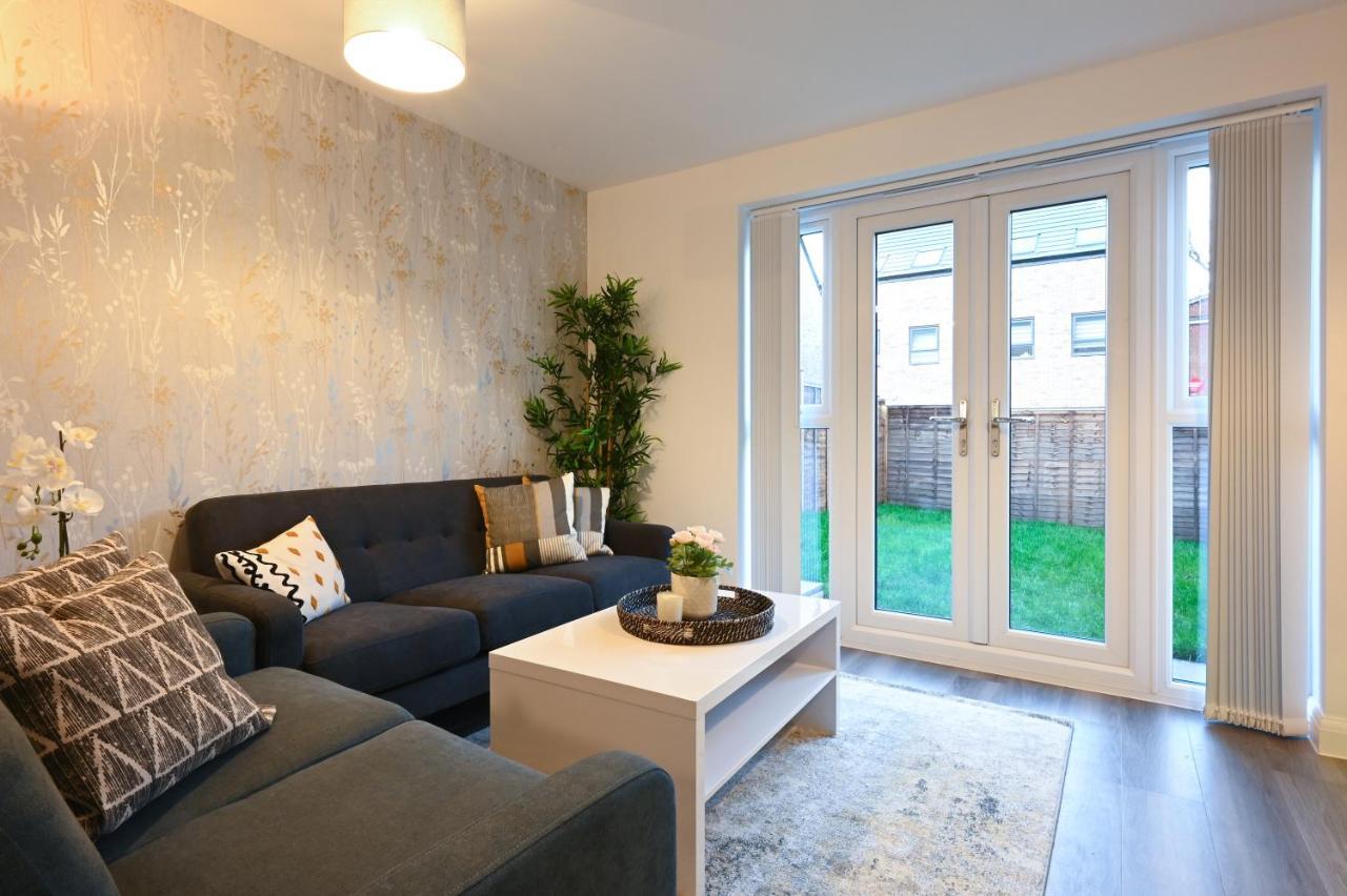 Luxury 4 Bed House With Gated Parking In The Heart Of Birmingham! Apartamento Exterior foto