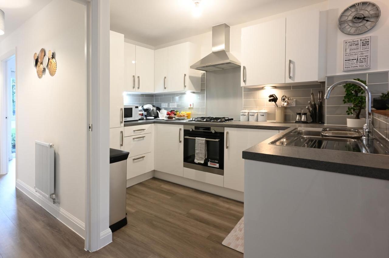 Luxury 4 Bed House With Gated Parking In The Heart Of Birmingham! Apartamento Exterior foto