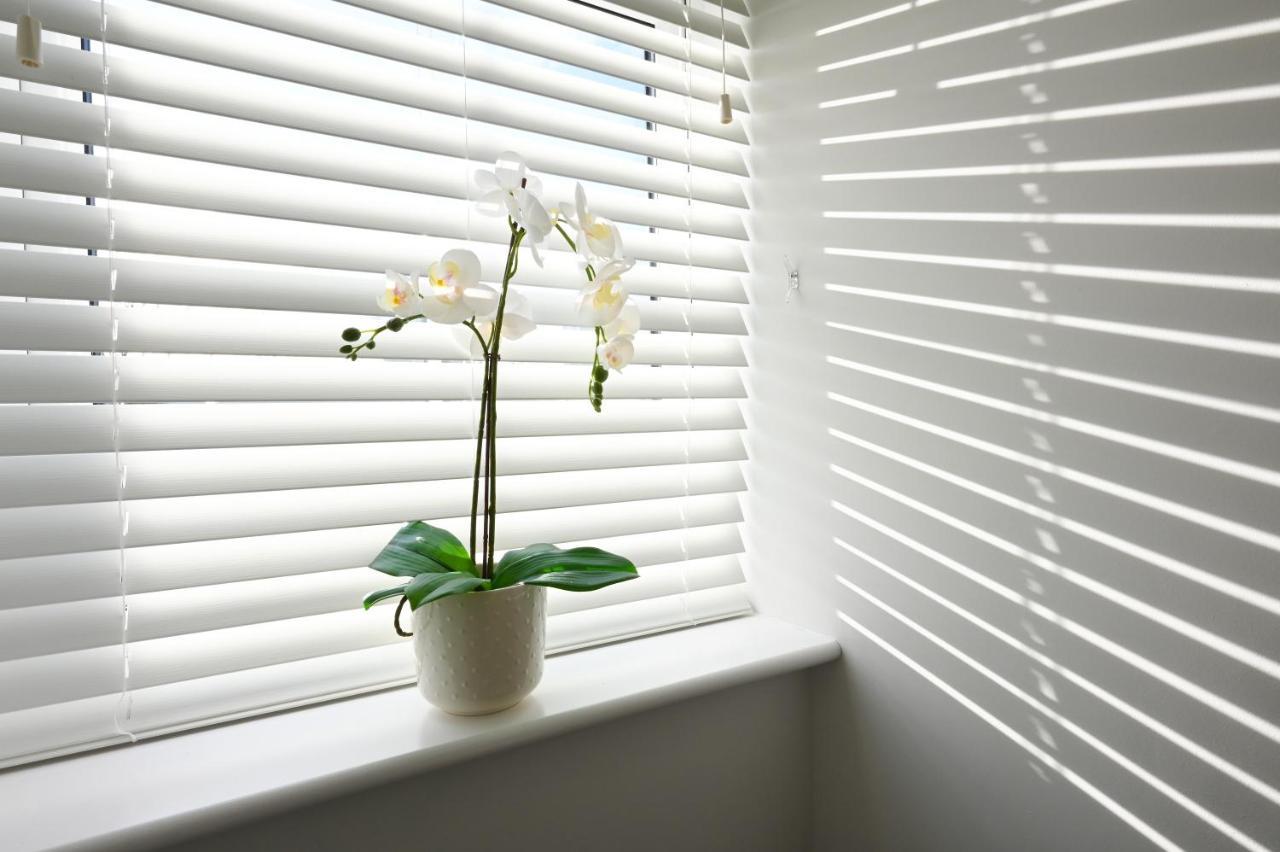 Luxury 4 Bed House With Gated Parking In The Heart Of Birmingham! Apartamento Exterior foto