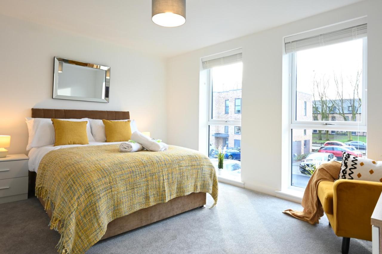 Luxury 4 Bed House With Gated Parking In The Heart Of Birmingham! Apartamento Exterior foto