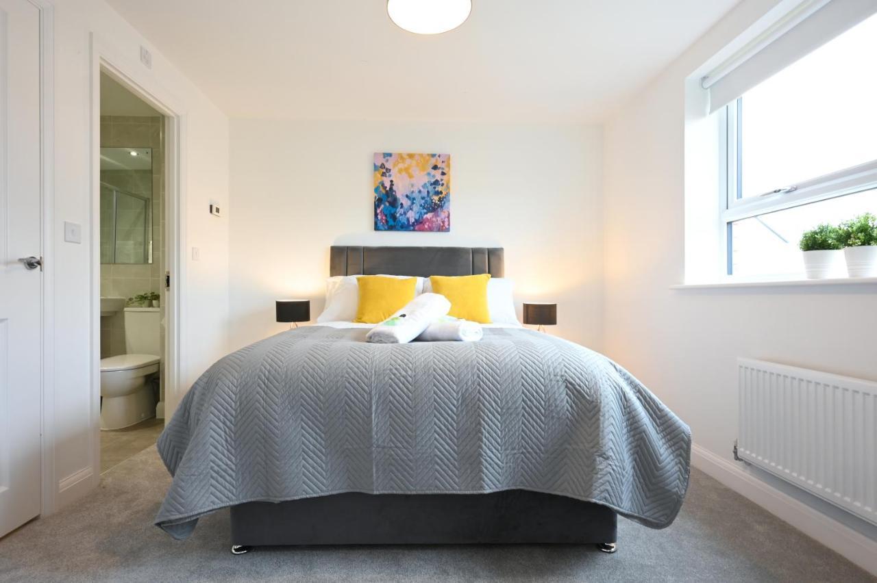 Luxury 4 Bed House With Gated Parking In The Heart Of Birmingham! Apartamento Exterior foto