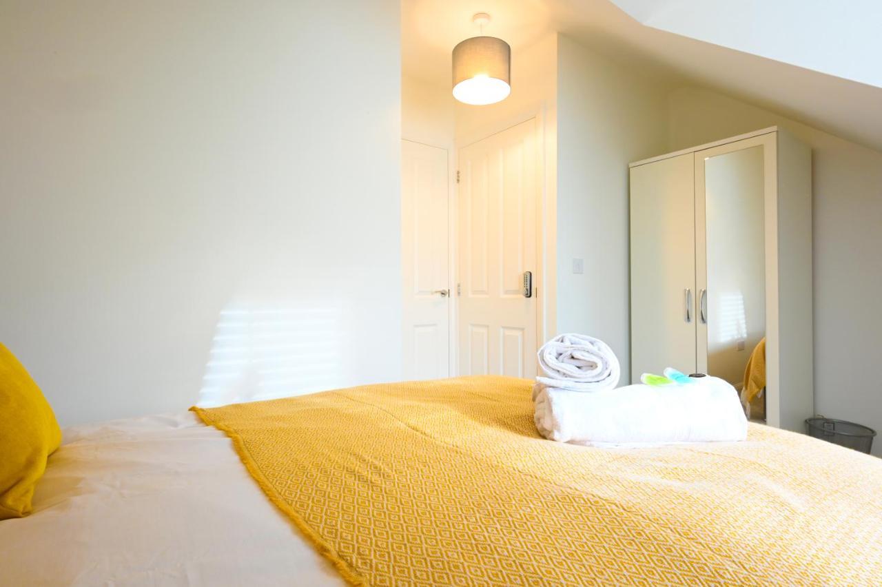 Luxury 4 Bed House With Gated Parking In The Heart Of Birmingham! Apartamento Exterior foto