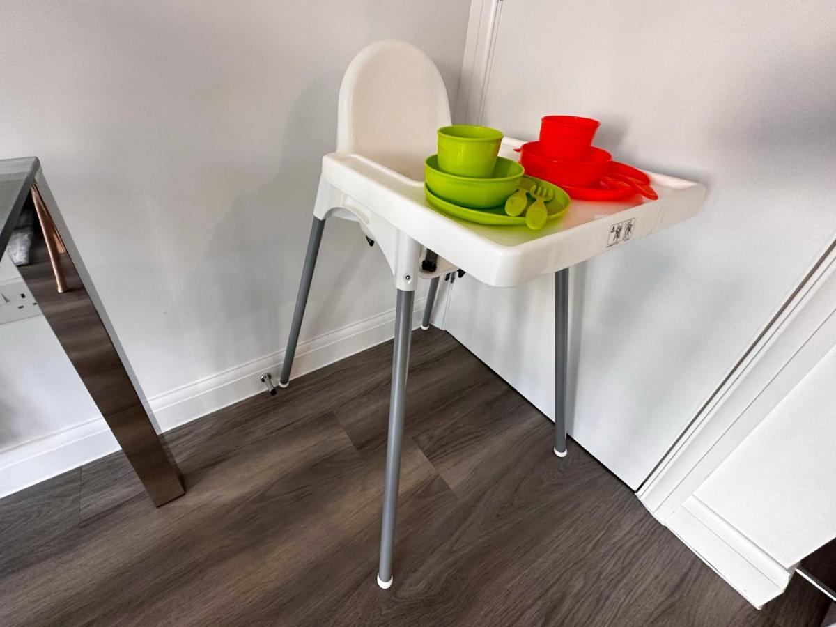 Luxury 4 Bed House With Gated Parking In The Heart Of Birmingham! Apartamento Exterior foto